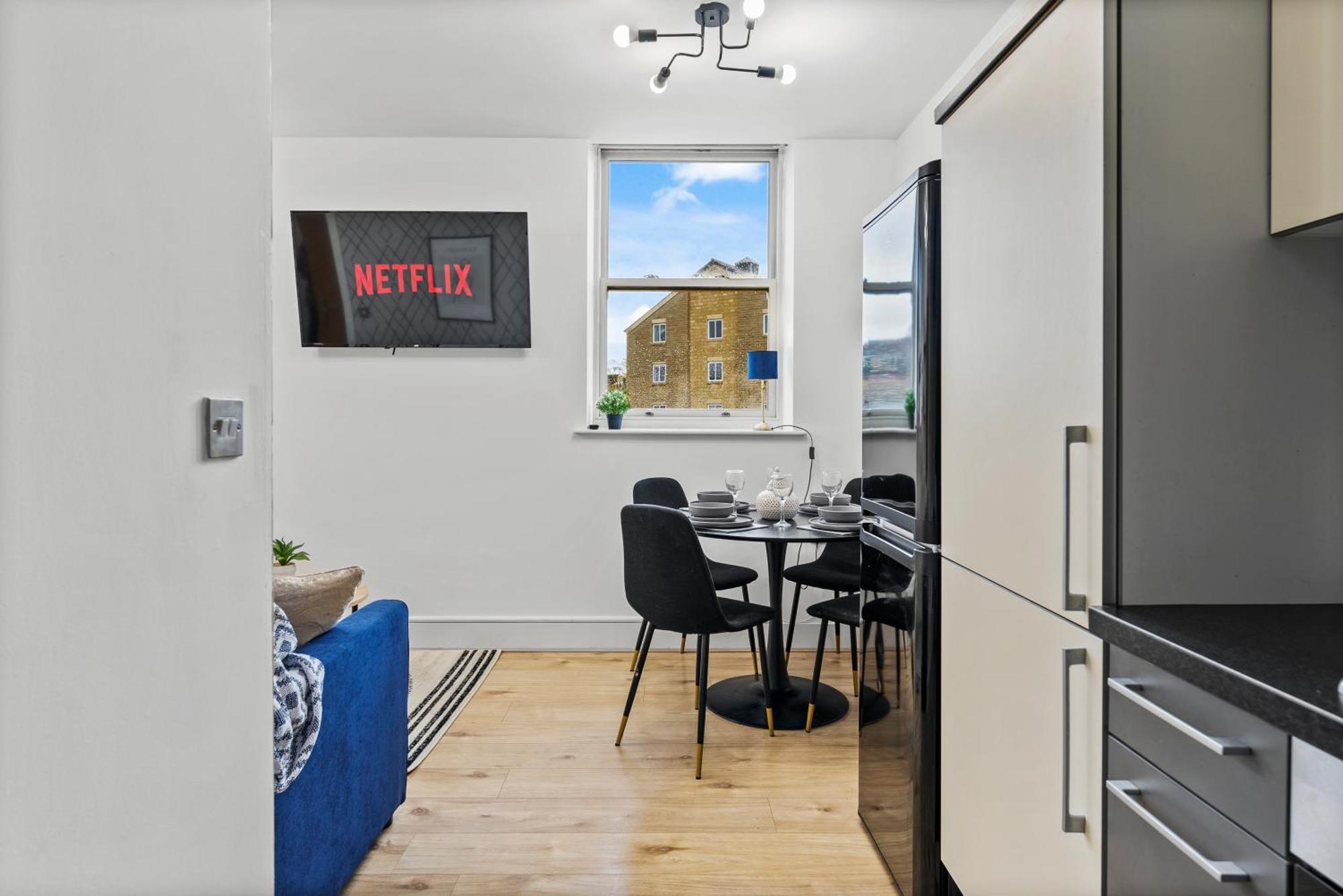 30 Percent Off! Lovely Yorkshire Duplex - Sleeps 6 - Netflix Dewsbury Bagian luar foto